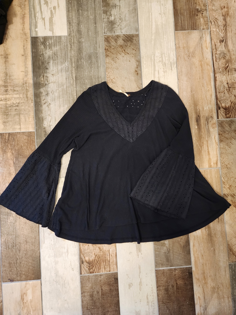Free People Navy Parisian Nights V-Neck Bell Sleeve Boho Long-Sleeve Top